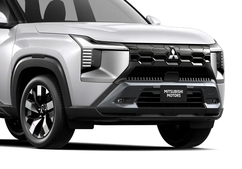 Eksterior Mitsubishi Destinator