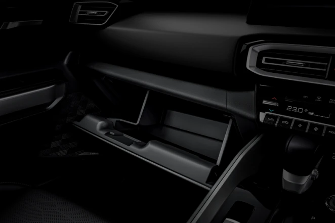 Interior Mitsubishi Destinator