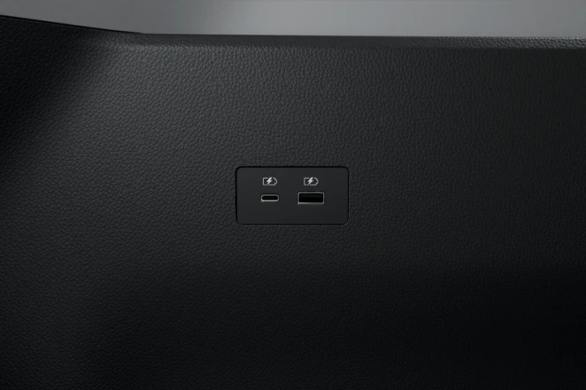 Interior Mitsubishi Destinator