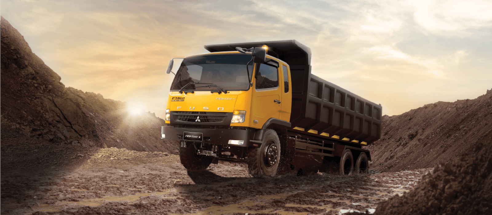 Mitsubishi Banten Truk fuso FN62F HDR Mining Equipment Mitsubishi Banten