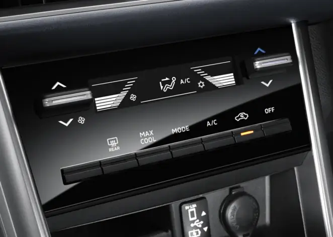 Mitsubishi Banten Interior Xpander cross